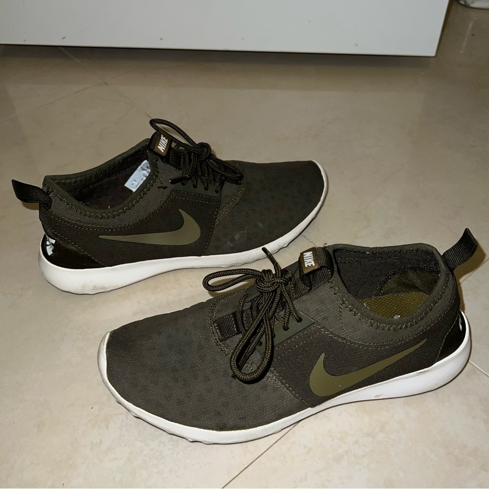 Nike Olive Green Sneakers Size 8